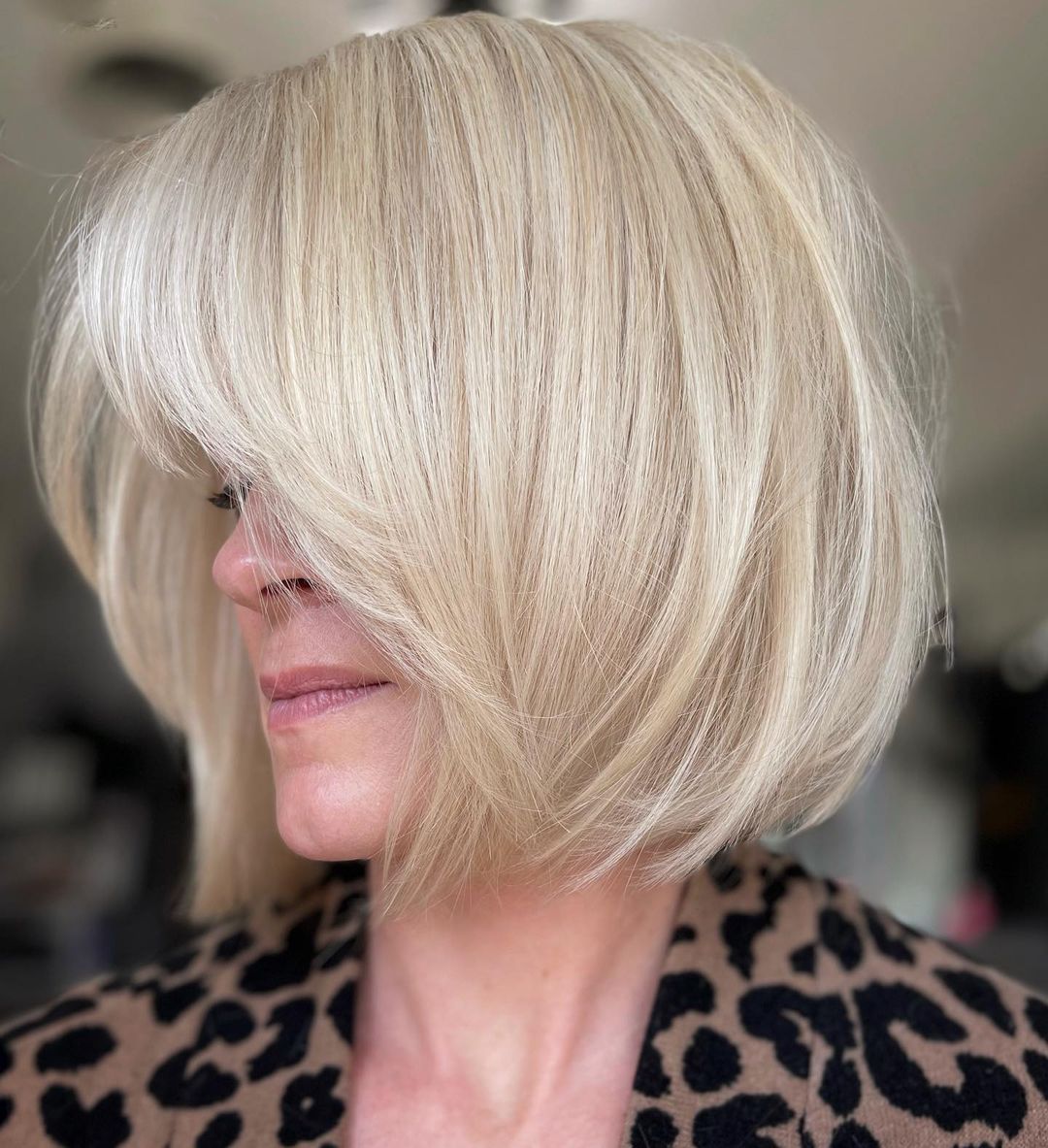 Silver Blonde Bob Blowout